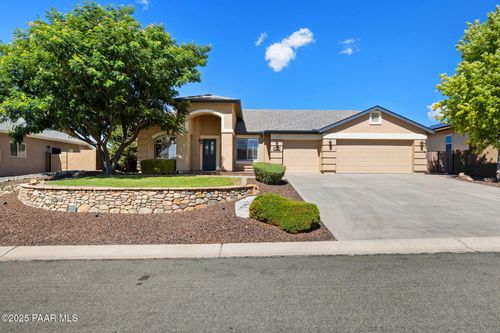8412 N Rainbow Vis, Prescott Valley, AZ, 86315-3058 | Card Image