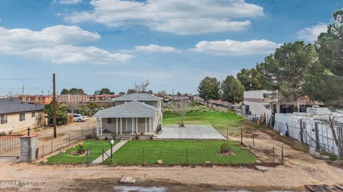 38652 9th St E, Palmdale, CA, 93550-3815 | Card Image