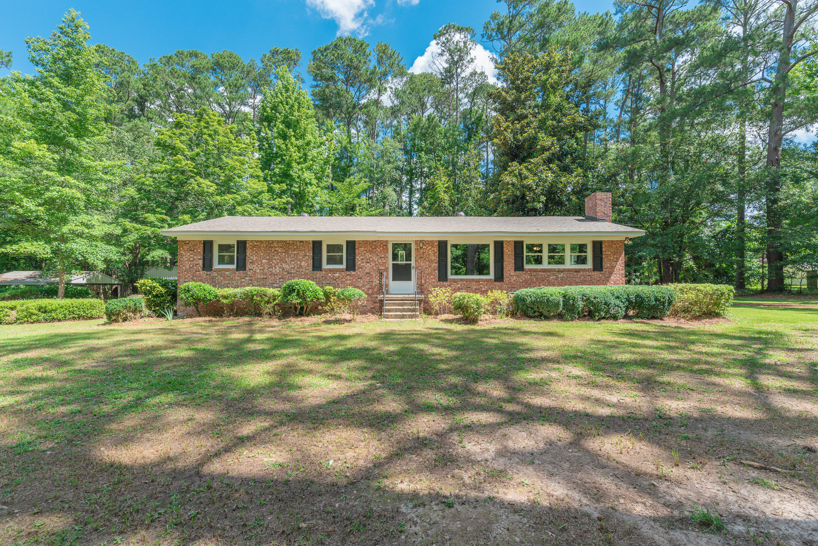 Hillcrest Dr, Johnston, SC 29832