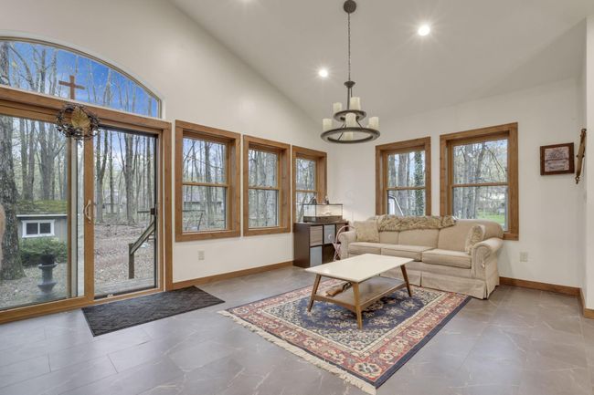 221 Forward Pass Rd Sw, House other with 3 bedrooms, 2 bathrooms and null parking in Pataskala OH | Image 27