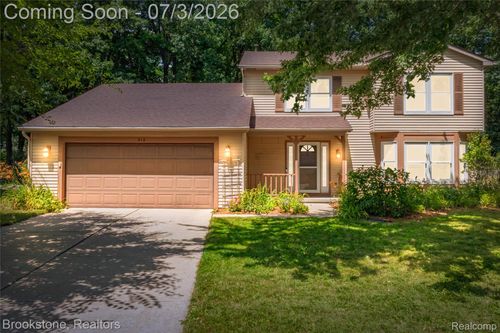 312 Burr Oak Dr, Ann Arbor, MI, 48103-2076 | Card Image