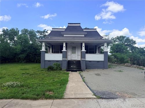 120 Bryan St, Park Hills, MO, 63601-1802 | Card Image