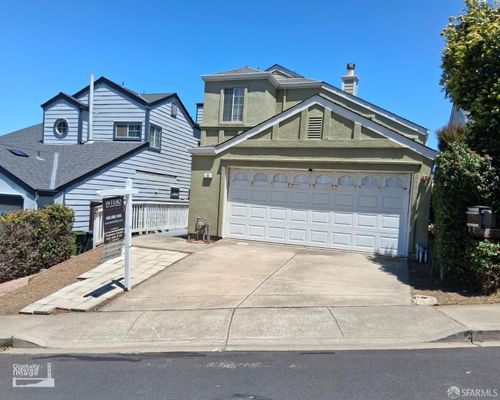 8 Nancy Ln, Daly City, CA, 94014-1564 | Card Image