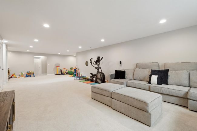 1921 Ashworth Dr, House other with 6 bedrooms, 3 bathrooms and null parking in Cedar Falls IA | Image 28