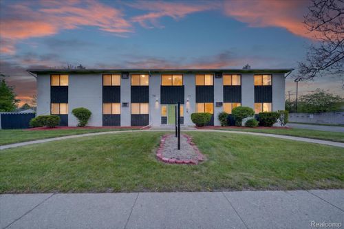 8-1771 E Woodward Heights Blvd, Hazel Park, MI, 48030-1659 | Card Image