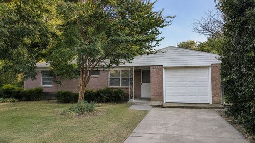 4805 Mistletoe Way, Mesquite, TX, 75150-1825 | Card Image
