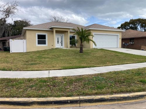 925 Lora St, DAYTONA BEACH, FL, 32114-5827 | Card Image