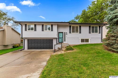11017 Y St, Omaha, NE, 68137-4611 | Card Image