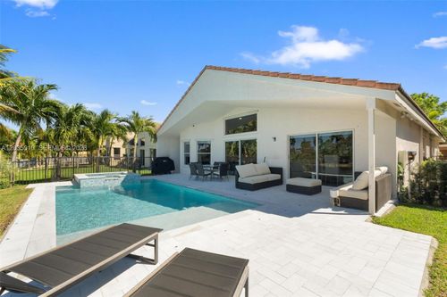 18061 Sw 33rd St, Miramar, FL, 33029-1629 | Card Image