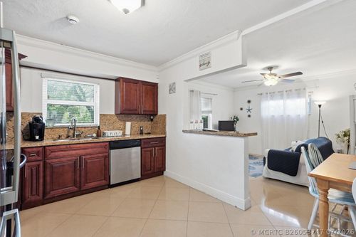 1-2-1914 Sheridan St, Hollywood, FL, 33020-2119 | Card Image