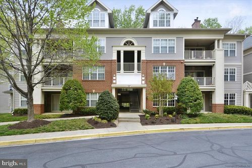 apt-t2-109 Timberbrook Ln, GAITHERSBURG, MD, 20878-2869 | Card Image