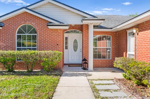 7668 Fawn Lake Dr N, Jacksonville, FL, 32256-3679 | Card Image