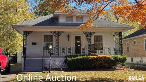 532 N Washington St, Du Quoin, IL, 62832-1222 | Card Image