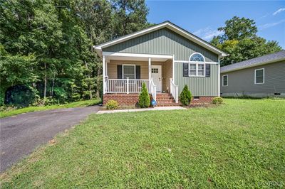 Exterior view, front of home | Image 1