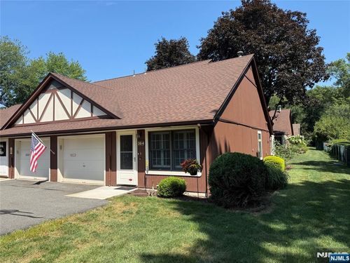 36-4 Tamaron Dr, Waldwick, NJ, 07463-1152 | Card Image