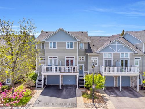 1056 On Bogart Cir, Newmarket, ON, L3Y8T4 | Card Image