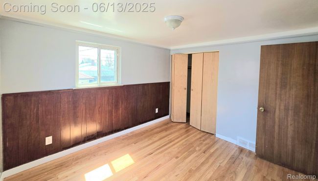 8340 Anna Ave, House other with 3 bedrooms, 2 bathrooms and null parking in Warren MI | Image 12