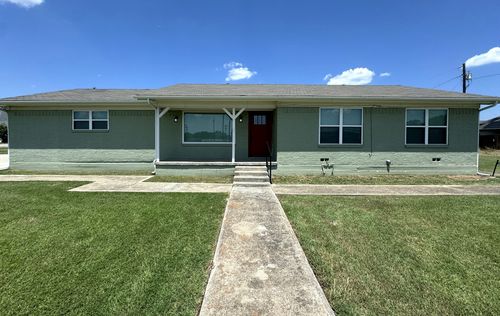 321 E Lake St, Krum, TX, 76249-5300 | Card Image