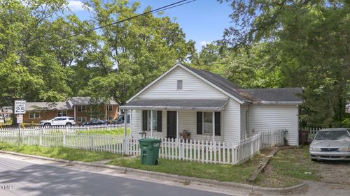 220 N Dixon Ave, Cary, NC, 27513-4426 | Card Image
