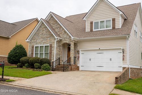 330 Carillon Ln, Macon, GA, 31210-9710 | Card Image