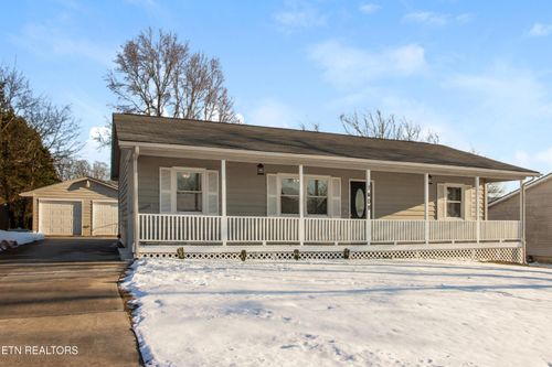 1408 Blue Forest Ln, Maryville, TN, 37803-2970 | Card Image