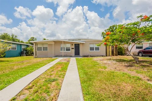 1020 58th Ave N, ST PETERSBURG, FL, 33703-1122 | Card Image