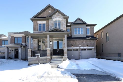 46 Priory Dr, Whitby, ON, L1P0L1 | Card Image
