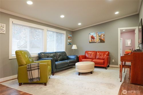 116-15410 Se 272nd St, Kent, WA, 98042-4251 | Card Image