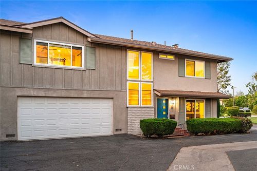 700 E Taft, Orange, CA, 92865 | Card Image