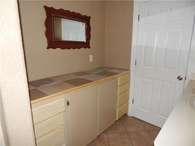 330 E Cedar St, House other with 2 bedrooms, 1 bathrooms and 2 parking in Bertram TX | Image 13