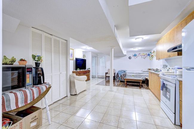 159 Albright Rd, House attached with 4 bedrooms, 4 bathrooms and 2 parking in Brampton ON | Image 35