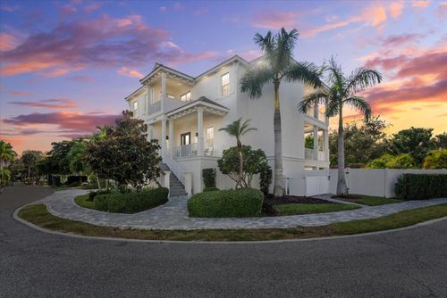 6925 Bochi Cir, SARASOTA, FL, 34242-1214 | Card Image