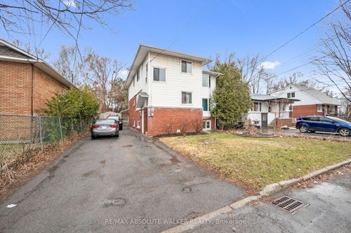 375 St-Denis St, Vanier, ON, K1L5H8 | Card Image