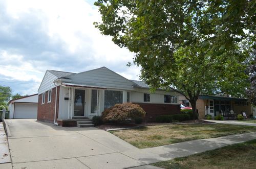 13815 Spruce St, Southgate, MI, 48195-1364 | Card Image