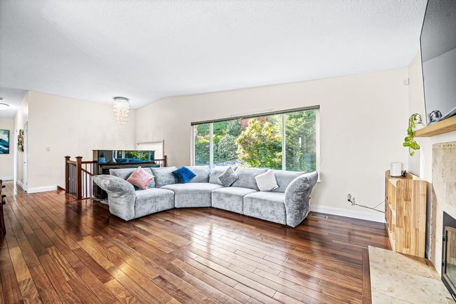 520 Ballantree Pl, House other with 6 bedrooms, 4 bathrooms and 4 parking in West Vancouver BC | Image 6