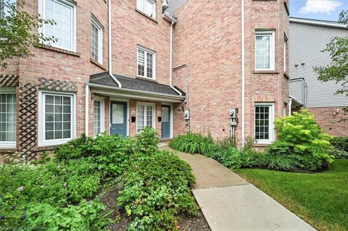 228-2110 Cleaver Ave, Burlington, ON, L7M3Z4 | Card Image