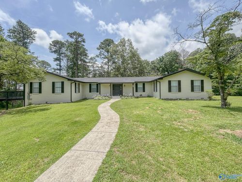 4001 Neely Ct, Guntersville, AL, 35976-8107 | Card Image