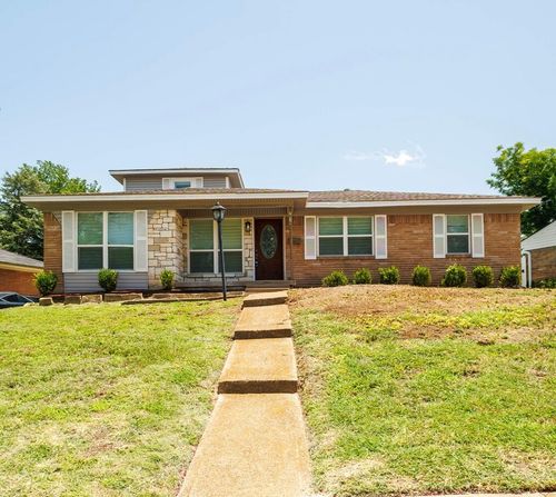 7816 Claremont Dr, Dallas, TX, 75228-6438 | Card Image