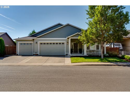 2447 W 13th Ave, Junction City, OR, 97448-8330 | Card Image