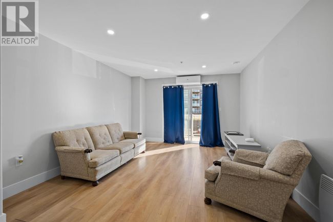201 - 18 Gilbert Dr, Condo with 1 bedrooms, 1 bathrooms and null parking in East Royalty PE | Image 16