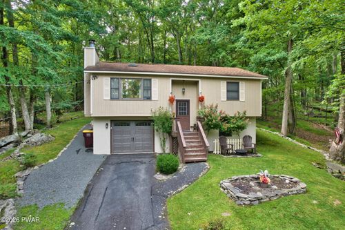 133 Peach Road, Milford, PA, 18337 | Card Image