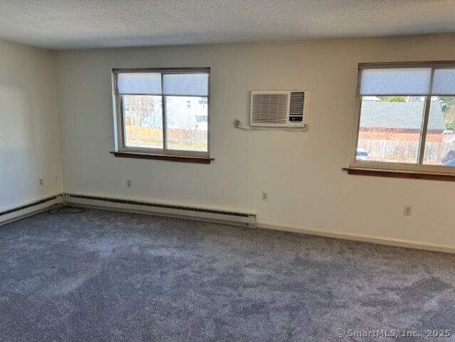 2 - 346 S Main St, Home with 2 bedrooms, 1 bathrooms and 1 parking in Middletown CT | Image 10