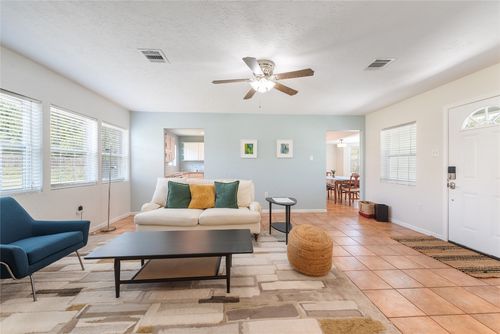 26 El Conejo Trl, Wimberley, TX, 78676-3406 | Card Image