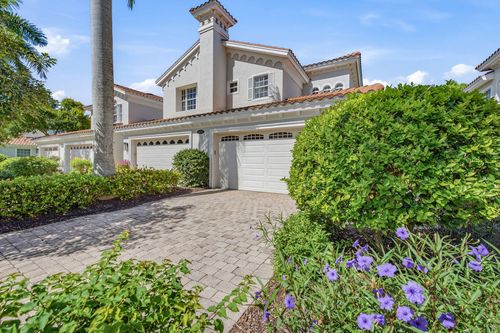 202-9090 Cascada Way, NAPLES, FL, 34114-6442 | Card Image