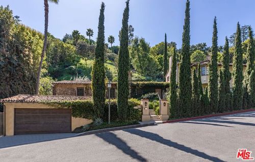 2601 Outpost Drive, Los Angeles, CA, 90068 | Card Image