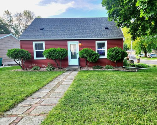 1302 W Clark Street, Albert Lea, MN, 56007 | Card Image