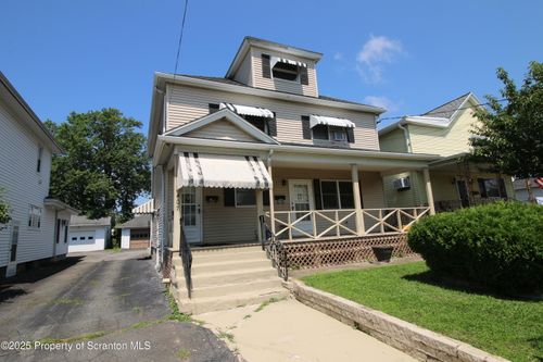 407 Boyle St, Dunmore, PA, 18512-2039 | Card Image