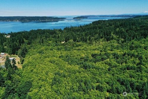 1 XX Scenic Dr Ne, Poulsbo, WA, 98370 | Card Image