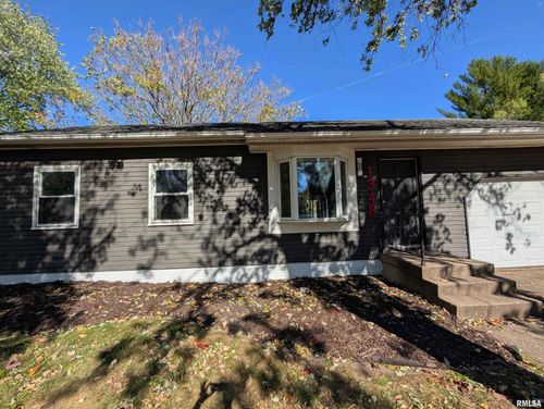 1348 Georgeanna Dr, Pekin, IL, 61554-2404 | Card Image