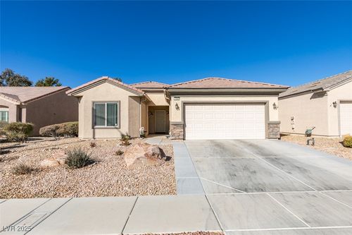 7649 Broadwing Dr, North Las Vegas, NV, 89084-2429 | Card Image
